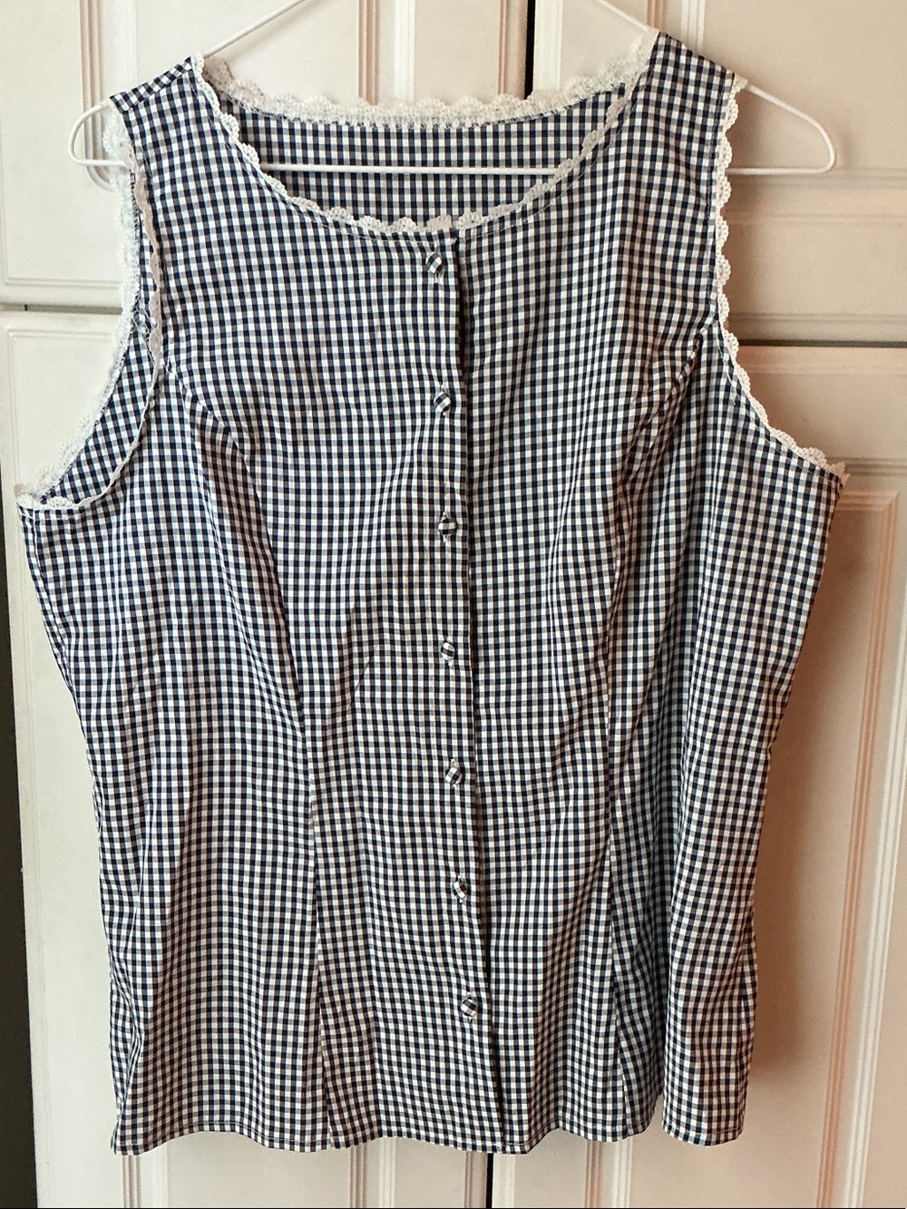 SHEIN Navy and White Gingham Lace-Trim Button Front sleeveless shirt